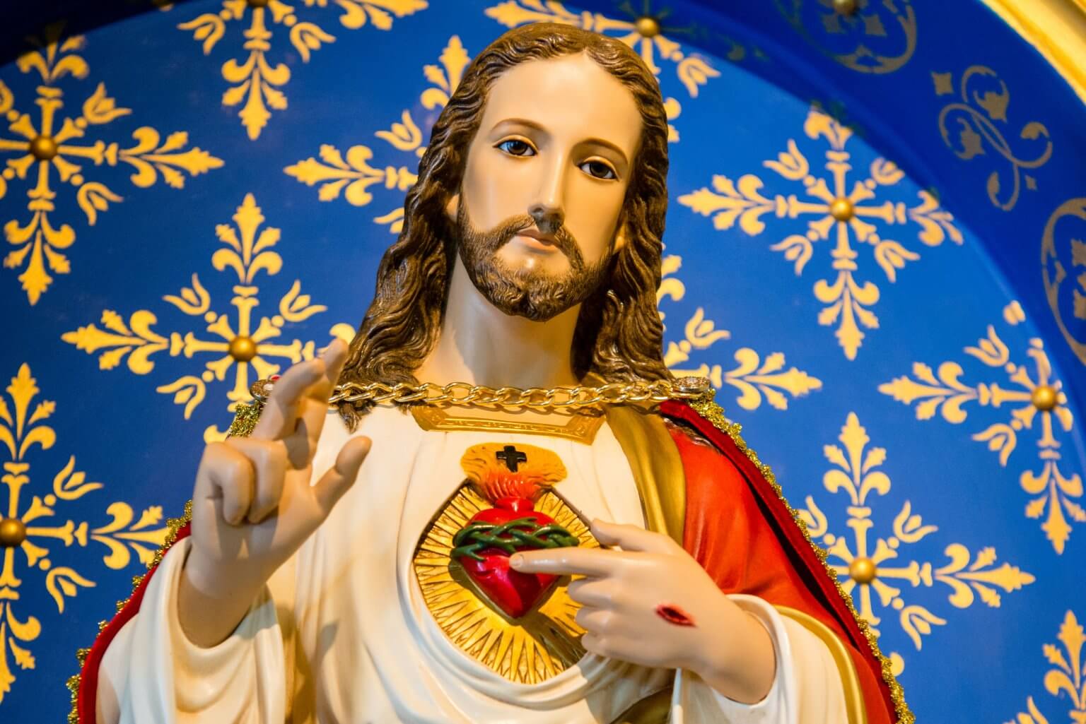 Elevada Devoción Al Sagrado Corazón De Jesús Caballeros De La Virgen