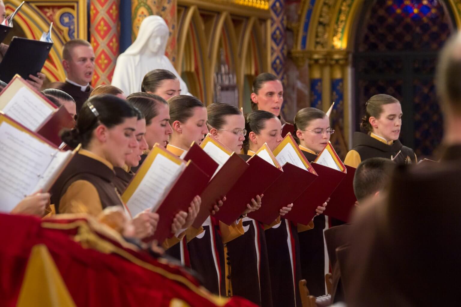 ¿Música clásica o canto gregoriano? - CABALLEROS DE LA VIRGEN